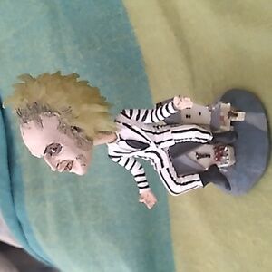 NECA 2008 Beetlejuice Extreme Head Knocker Bobble Head